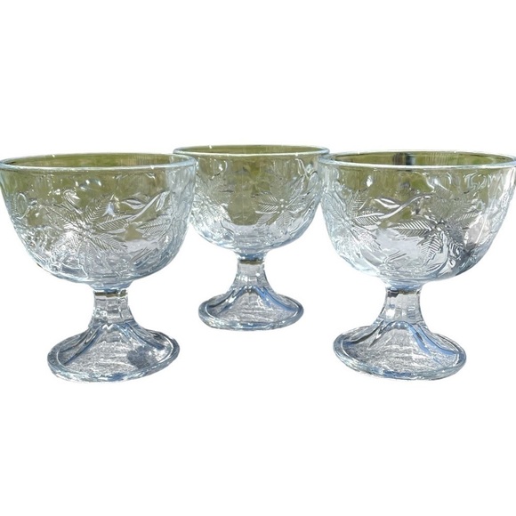 COPY - COPY - Princess House, Fantasia pattern, set of 3 pedestal dessert bowls… - Picture 2 of 5